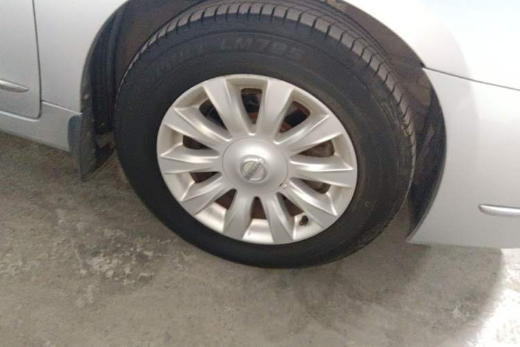Used Nissan Teana 2008 2.0L XL Comfort Edition Right Front Wheel Hub