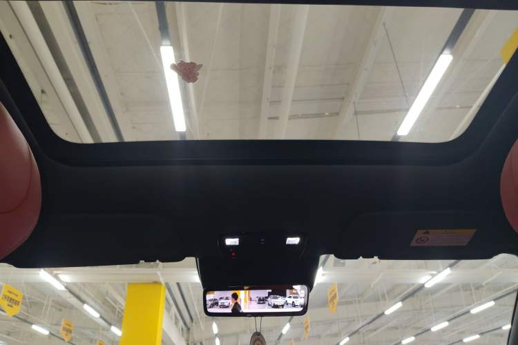 Used Dongfeng eπ eπ008 2025 636Ultra LikeYi Edition 6-Seater