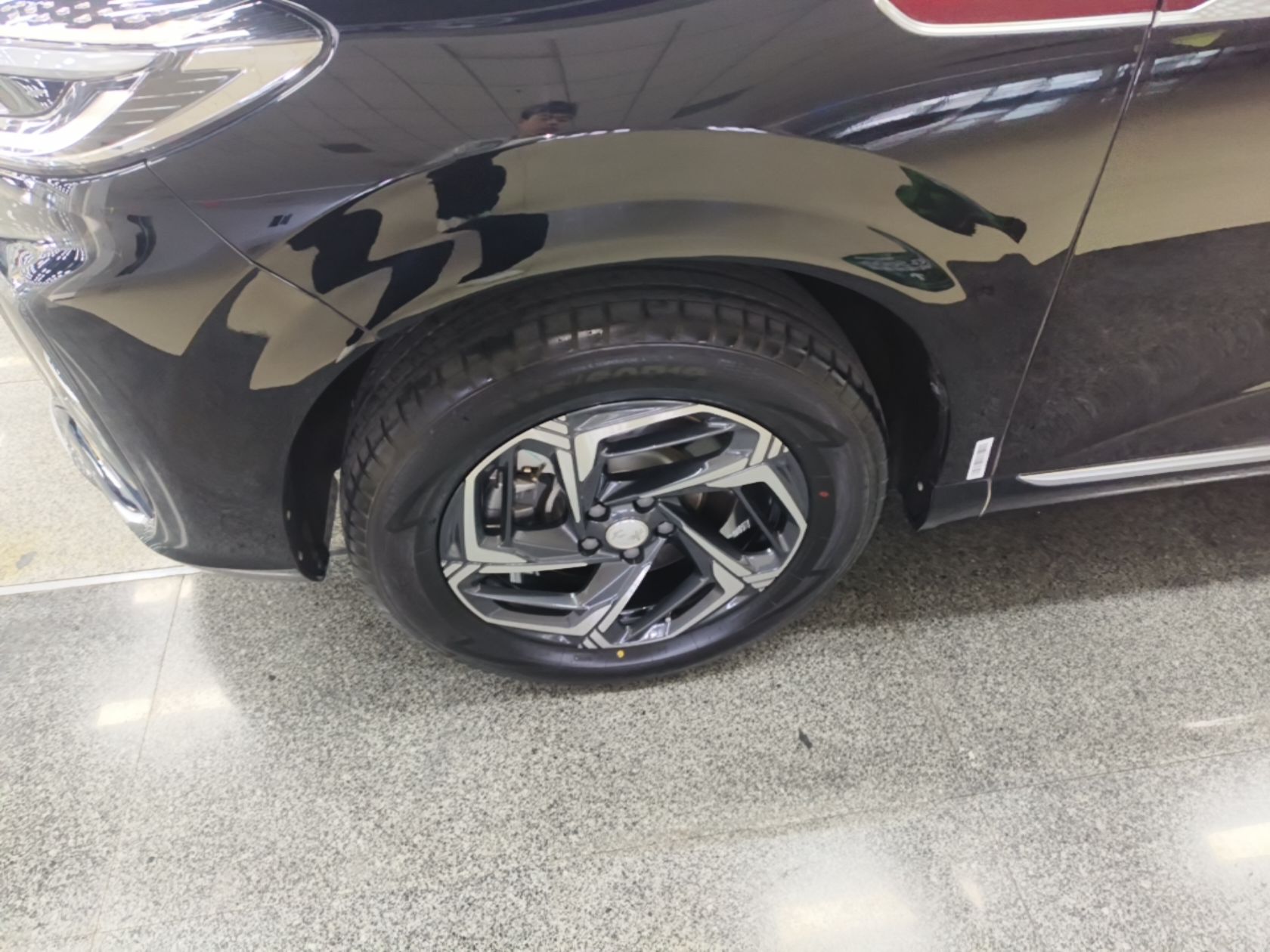 Hongqi HS3 2024 1.5T Shanwei Edition — снимка 10