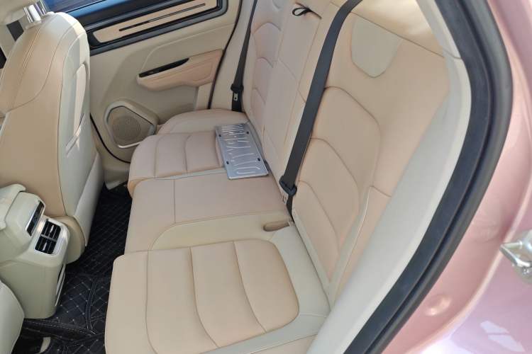 Used Geely Auto icon 2023 1.5TD Chocolate Luxe Edition