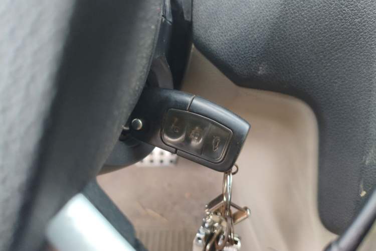 Used Ford Focus 2007 Sedan 1.8L Automatic Fashion Edition