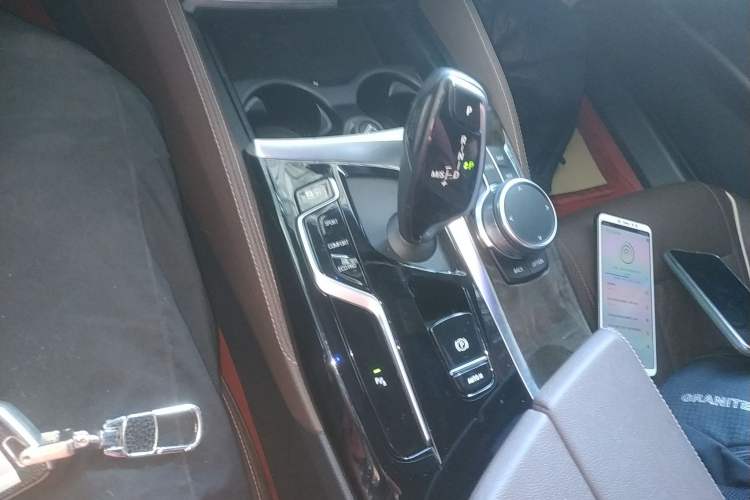 Used BMW 5 Series 2021 525Li M Sport Package