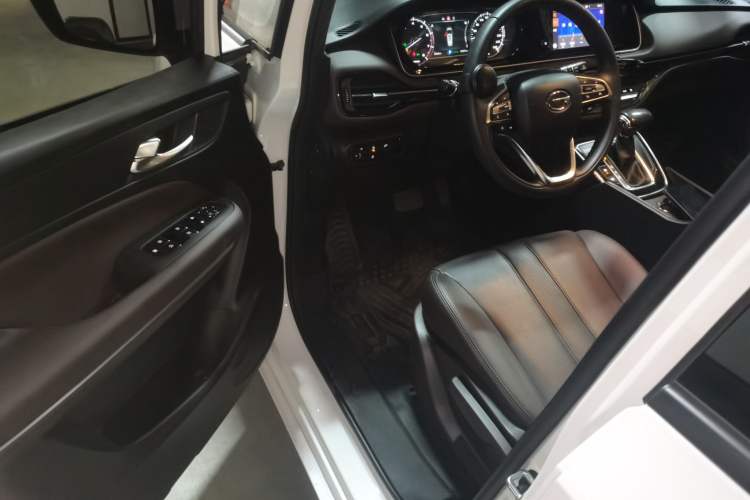 Used GAC Trumpchi M6 2019 270T DCT Luxury Edition (7-seater) China VI