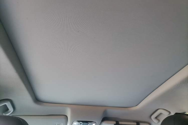 Used GAC Trumpchi GS8 2017 320T Two-Wheel Drive Luxury Smart Connectivity Version (7 Seats)
