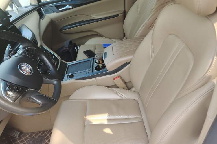 Used Buick GL8 2021 ES Landtrek 653T Smart Luxury Model
