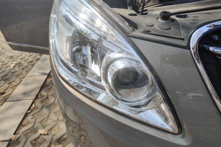 Used Buick GL8 2018 28T Luxury Model China VI Standard