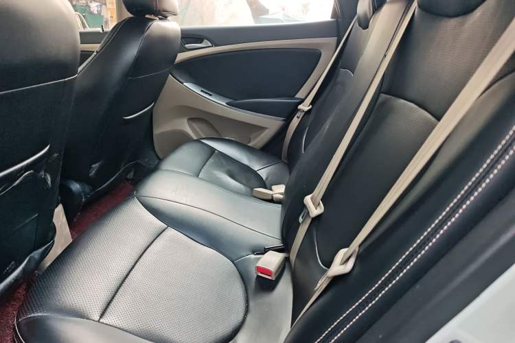 Used Hyundai Verna (older generation) 2016 1.4L Automatic Smart GLS
