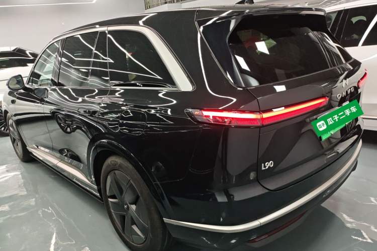 Used ONVO Luxeed L90 2025 Model—Max Six-Seater Version Rear Left 45 Deg