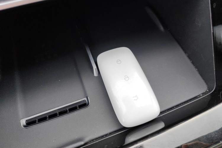 Used Geely Galaxy A7 2025 Model EM-i 150km Starship Edition Vehicle Key