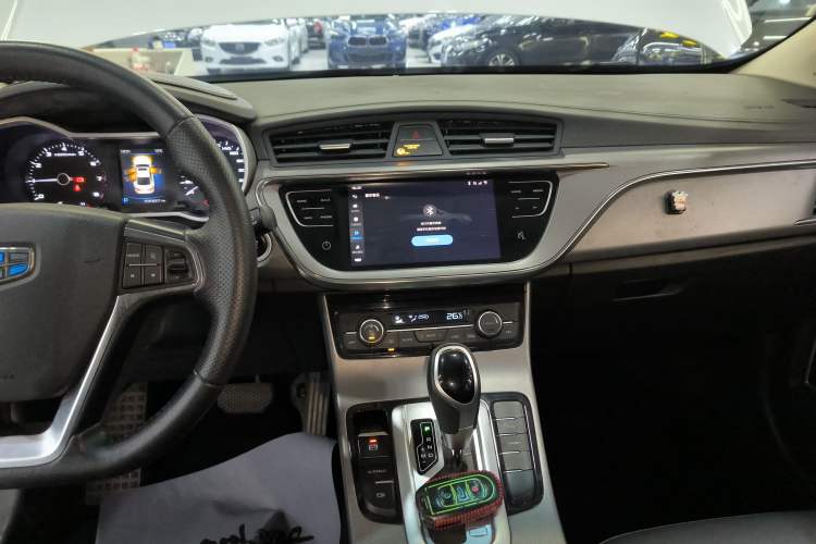 Used Geely Auto Emgrand GL 2018 1.4T DCT Elite Smart Connectivity Version
