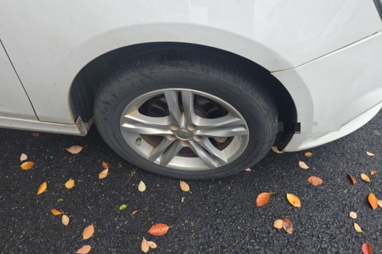 Used Bestune B30 2016 1.6L manual luxury version Right Front Wheel Hub