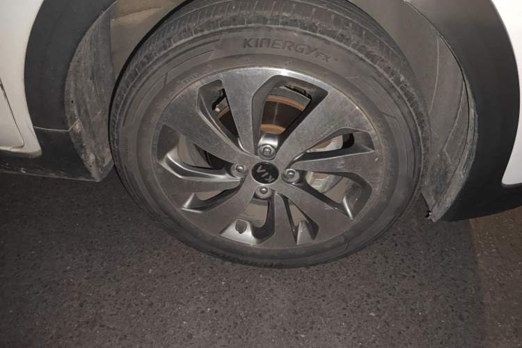 Used Kia KX Cross 2017 1.4L MT GLS
