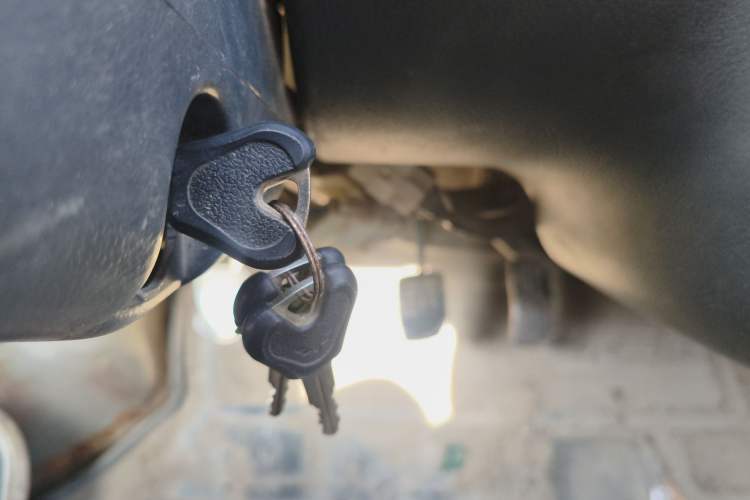 Used Wuling Zhiguang 2013 1.0L Practical Version