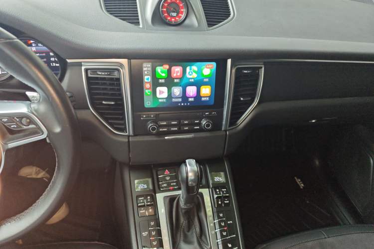 Used Porsche Macan 2017 Macan 2.0T Audio And AC Panel