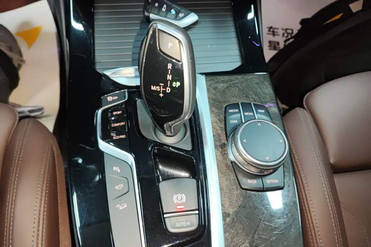 Used BMW X3 2020 xDrive30i Luxury Model with M Sport Package
