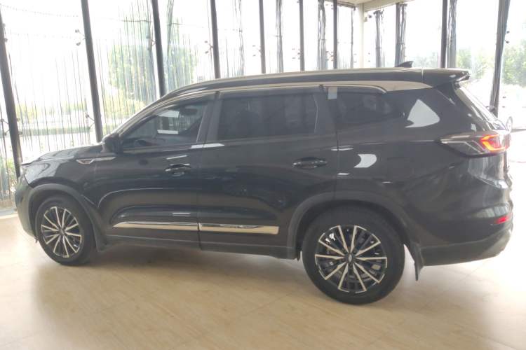 Used Chery Tiggo 8 PLUS 2022 290TGDI DCT Haoting Edition