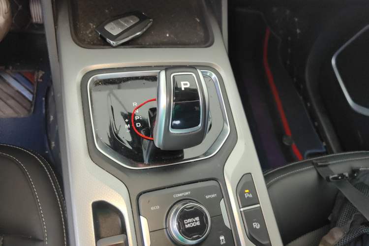 Used Geely Auto Haoyue 2020 1.8TD DCT Flagship 7-Seater
