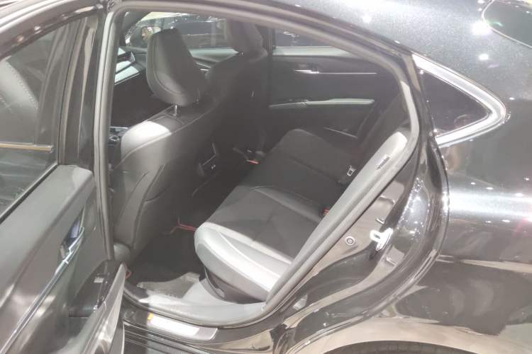 Used Toyota Camry 2024 Dual-Motor 2.0 HXS Sport Plus Edition
