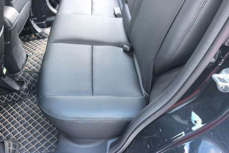 Used Mitsubishi ASX 2013 2.0L CVT Two-Wheel Drive Elite Edition Left Rear Seat
