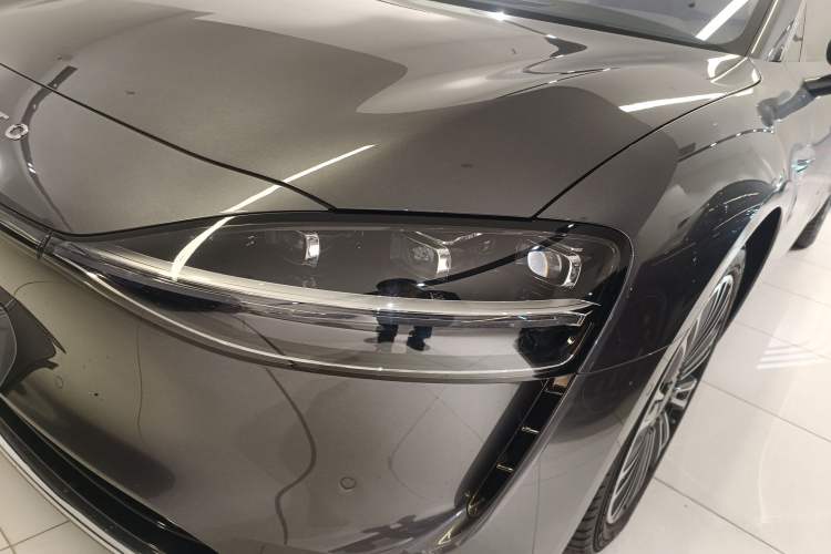 Used Hima Stelato S9 2024 All-Electric Ultra Four-Wheel-Drive Flagship Edition
