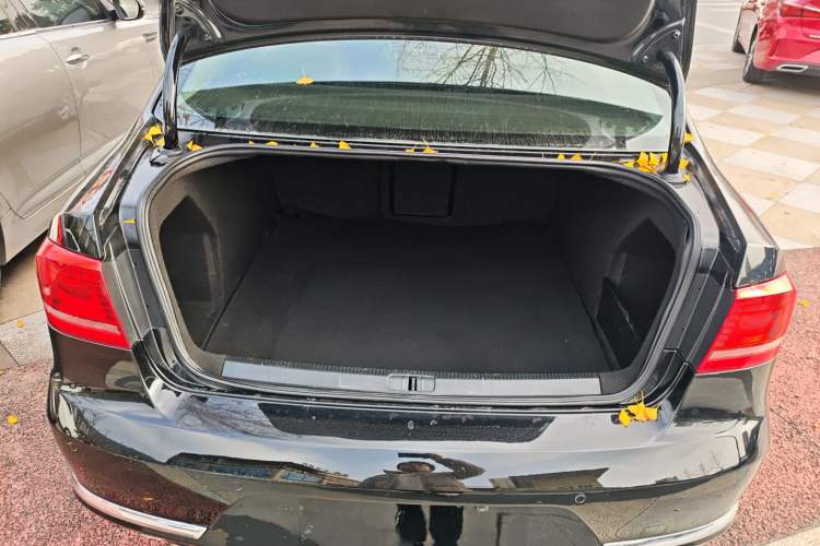 Used Volkswagen Magotan 2015 1.8TSI Luxury Model