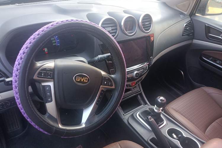 Used BYD S7 2017 1.5T Manual Luxury Model