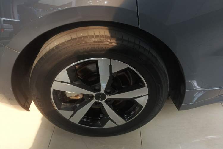 Used Zeekr 001 2022 Ultra-Long Range Single-Motor WE Version
