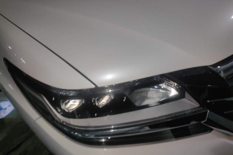 Used Honda Elysion 2016 2.4L Classic Edition
