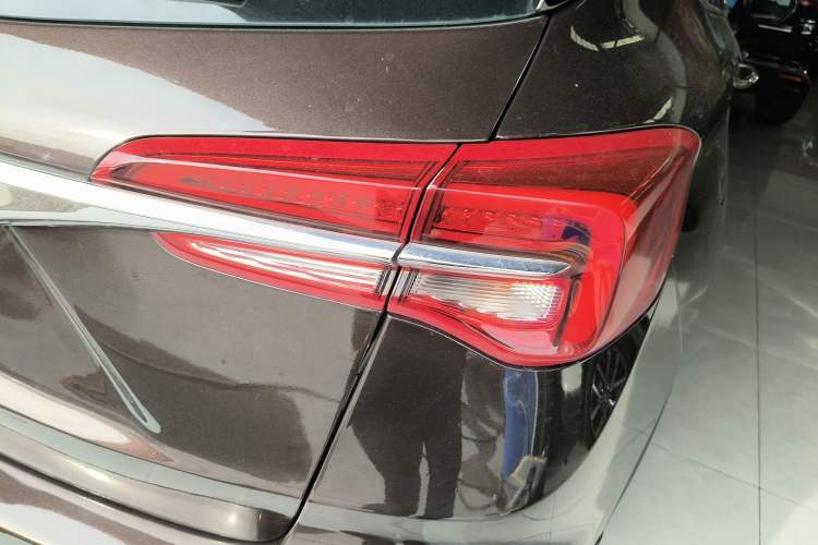 Used Buick Envision 2020 28T Four-Wheel Drive Elite Version
