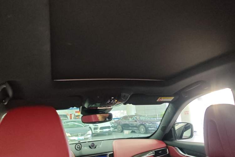 Used Maserati Levante 2016 3.0T Standard Edition Headliner