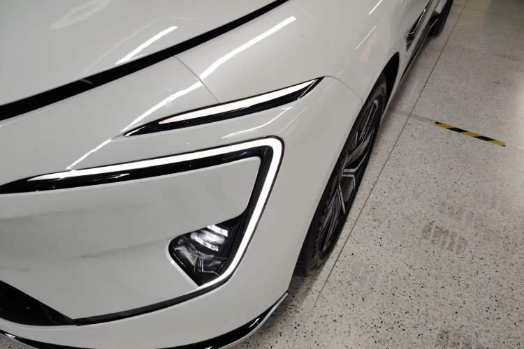 Used Avatr 12 2023 700 Three-Laser Rear-Wheel Drive Luxury Edition
