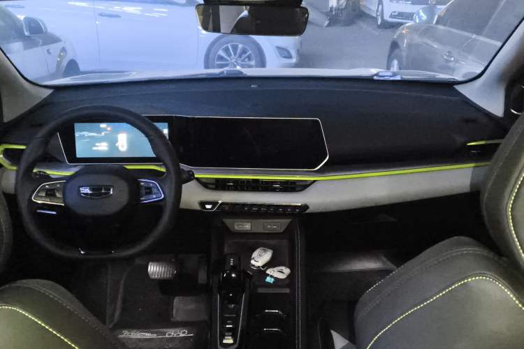 Used Geely Auto Coolray 2022 Bin Yue COOL 1.5TD DCT Ignite Edition Center Console