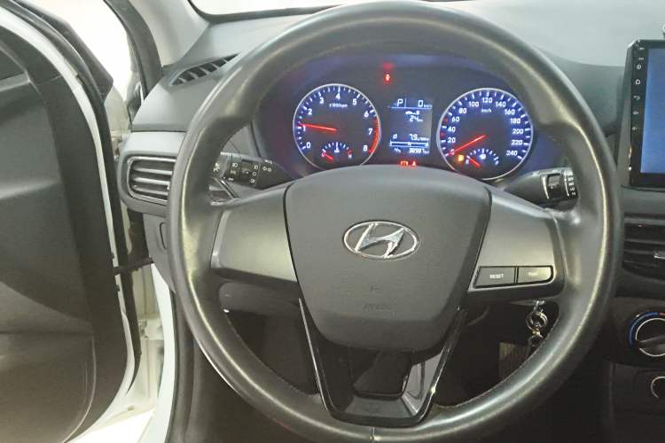 Used Hyundai Celesta 2018 1.6L Automatic GL Enjoyment Edition China VI compliant
