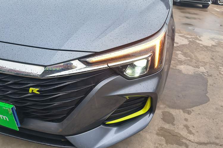 Used Roewe i6 MAX 2020 300TGI Automatic "Swell Cool Smart Drive" Edition