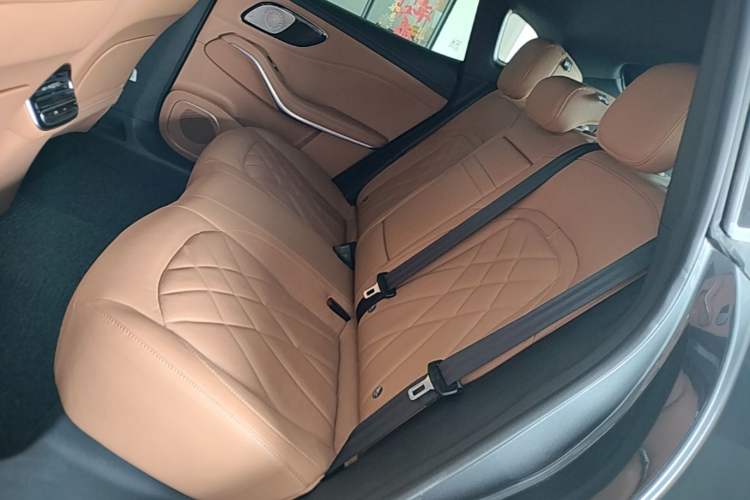 Used Rising R7 2024 Advanced Edition
