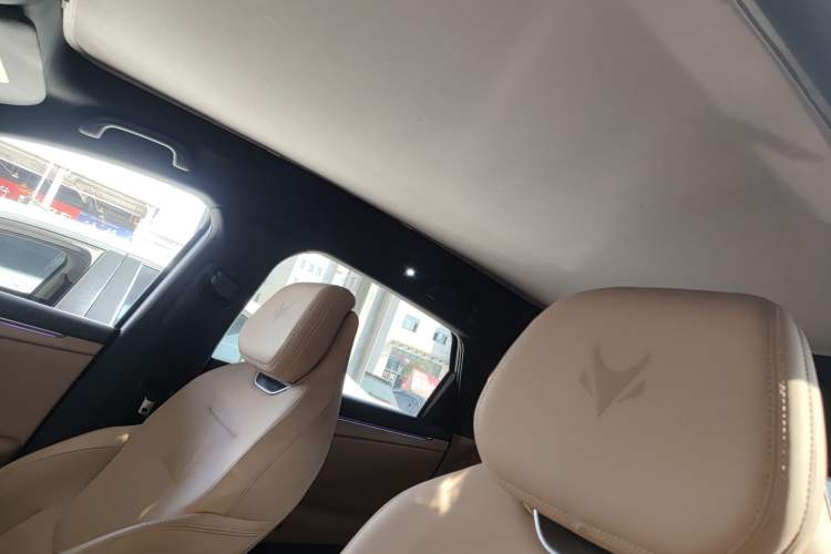 Used ARCFOX Alpha T5 2024 660 MAX
