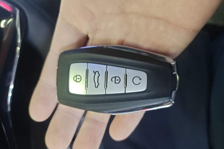 Used Geely Auto Emgrand X7 Sport 2024 1.5TD Smart Connect+
