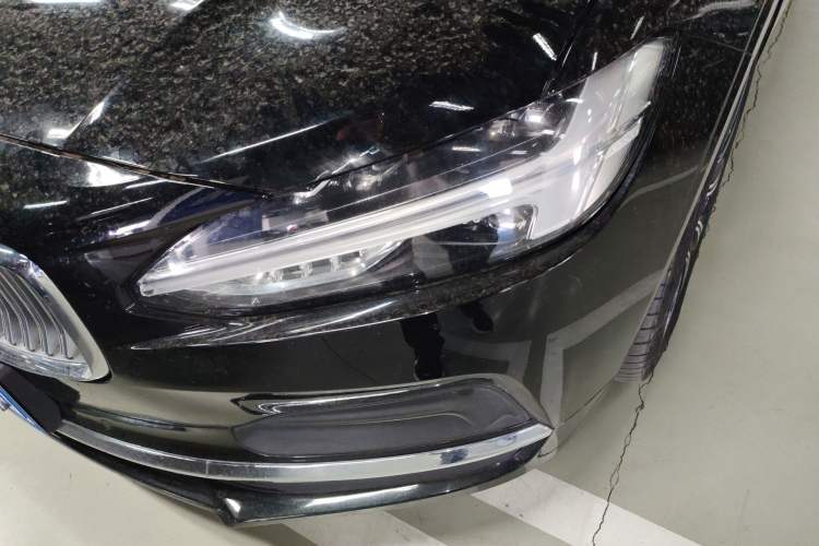 Used Volvo S90 2023 B5 Zhiyuan Luxury Edition
