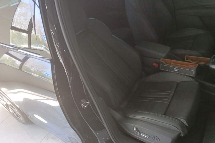 Used Audi Q5 e-tron 2022 40 e-tron Starry Edition Luxury Package
