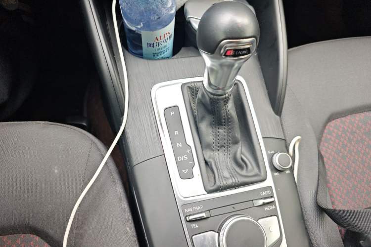 Used Audi A3 2018 30th Anniversary Edition Sportback 35 TFSI Ambition Model Gear Lever