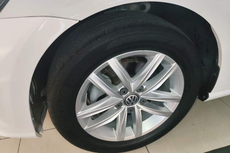 Used Volkswagen Golf 2018 230TSI Automatic Comfort Model
