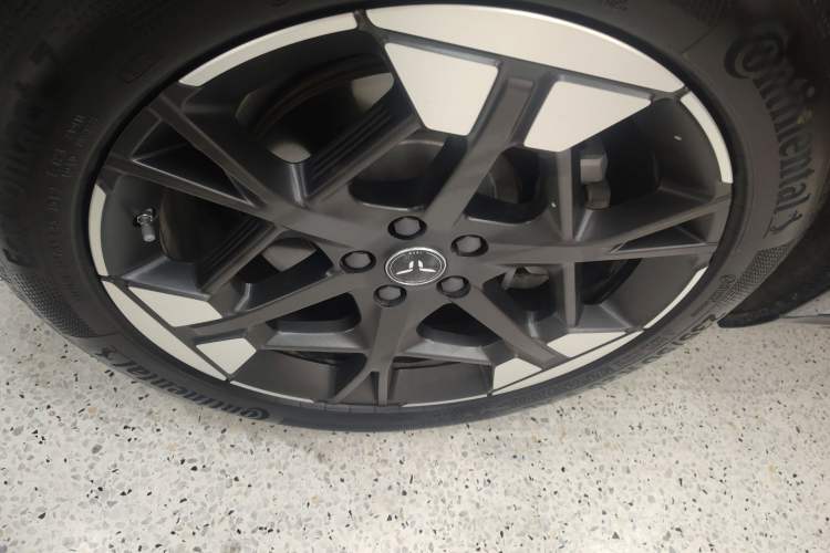 Used Hongqi Tiangong 06 2025 660 4x4 Smart Selection Edition
