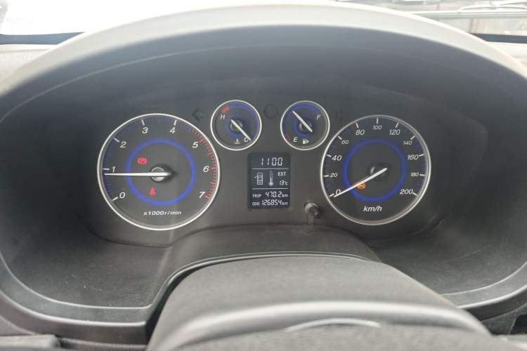 Used JMC Baodian 2016 1.8T New Value-Added Gasoline Two-Wheel Drive Standard Cab Comfort Model JX4G18E5L
