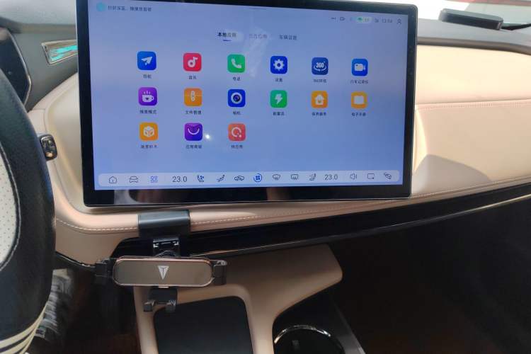 Used Deepal SL03 2022 1.5L 1200 Extended-Range Version Audio And AC Panel