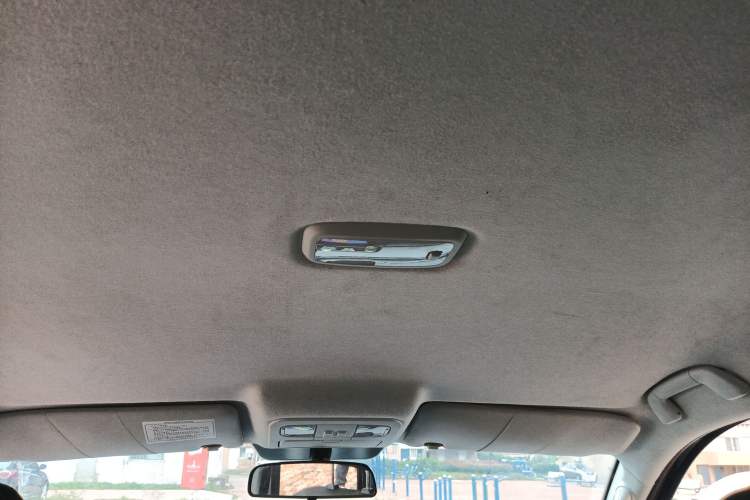 Used Foton Tunland 2020 2.0T Taurus 5 Diesel 4x4 Elite Version Long Wheelbase Flatbed – 4F20TC
