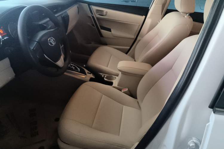 Used Toyota Corolla 2014 1.6L CVT GL-i
