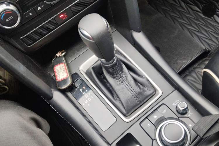 Used Mazda CX-4 2021 2.0L Automatic Two-Wheel Drive Blue Sky Exploration Edition