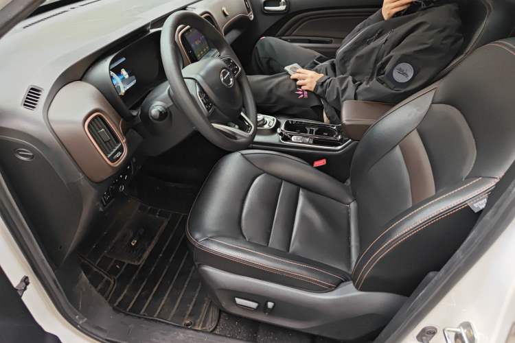 Used AION Trumpchi GE3 2018 530 Internet Enjoyment Version Left Front Seat