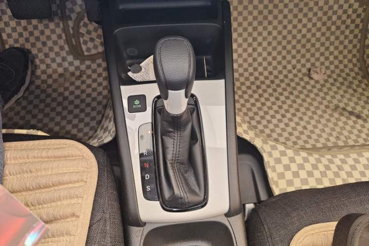 Used Honda Fit 2021 1.5L CVT Trendy Edition
