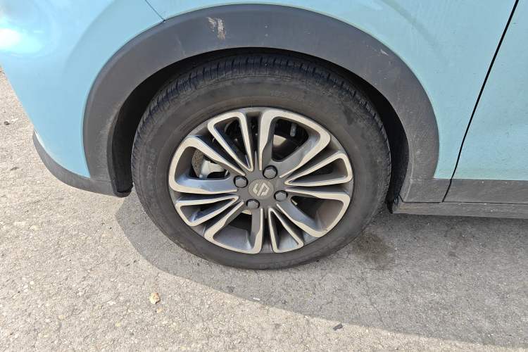 Used Leapmotor T03 2025 403 Comfort Edition Left Front Wheel Hub